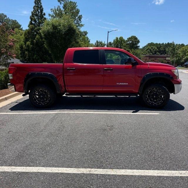 Toyota Tundra  2012