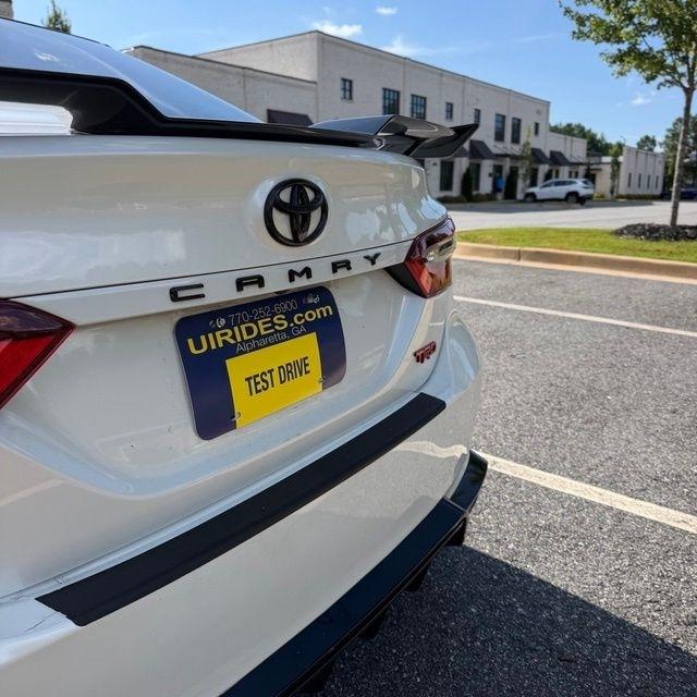 Toyota Camry  2021