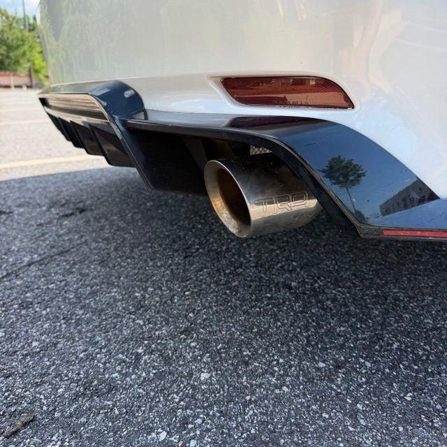 Toyota Camry  2021