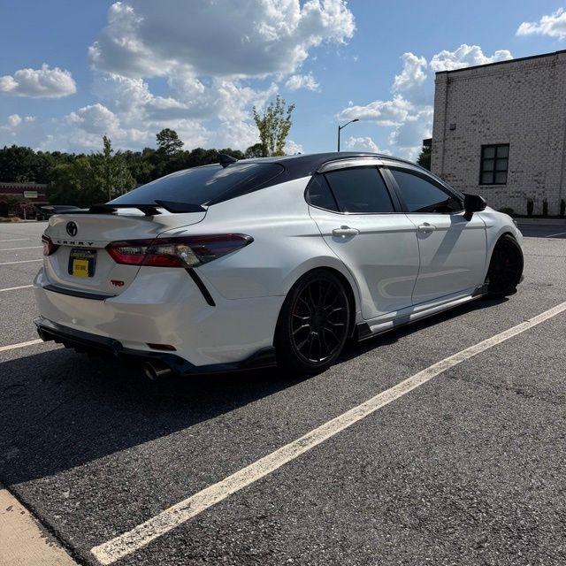 Toyota Camry  2021