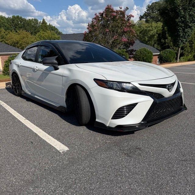 Toyota Camry  2021