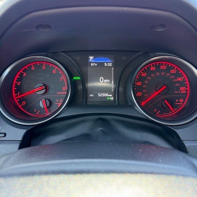 Toyota Camry  2021