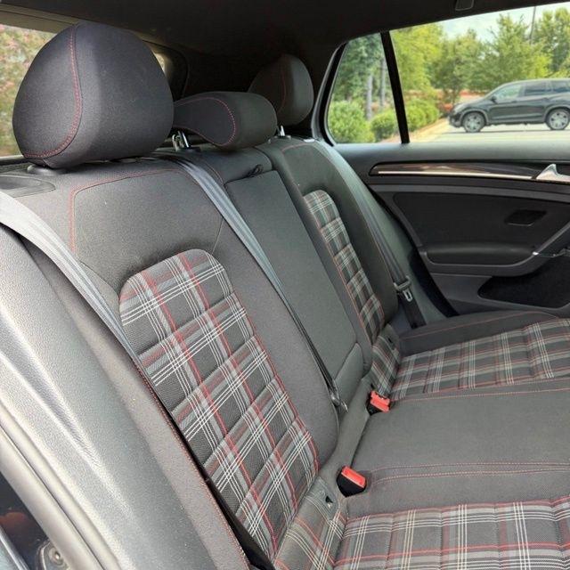 Volkswagen Golf GTI  2017