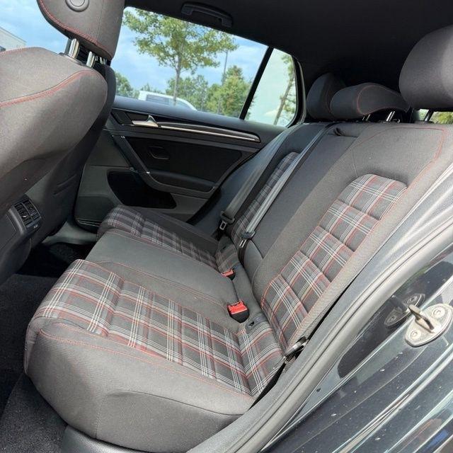 Volkswagen Golf GTI  2017