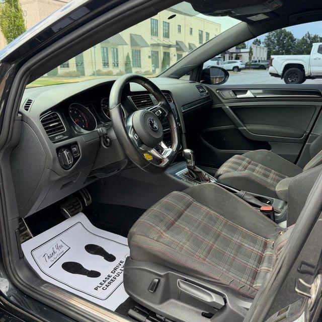 Volkswagen Golf GTI  2017
