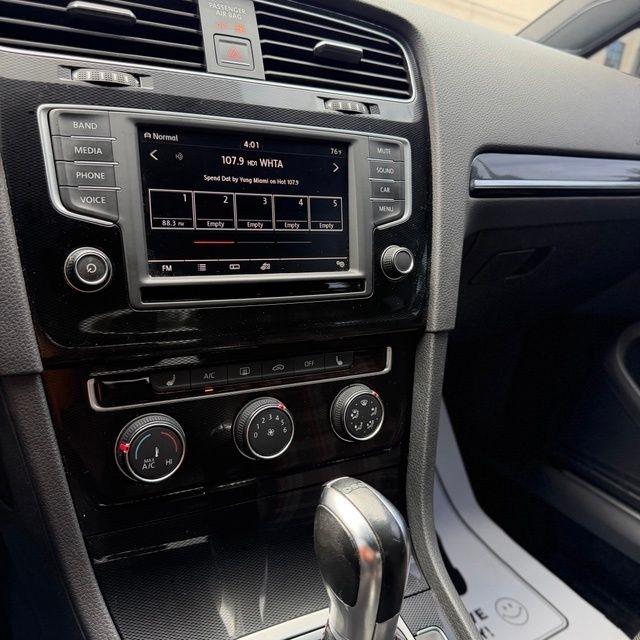 Volkswagen Golf GTI  2017