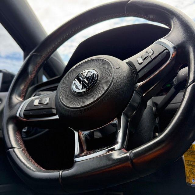 Volkswagen Golf GTI  2017