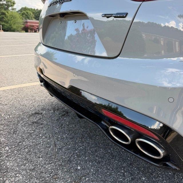 Kia Stinger  2021