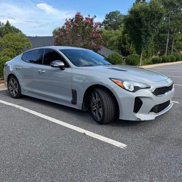 Kia Stinger  2021