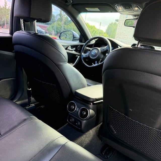 Kia Stinger  2021