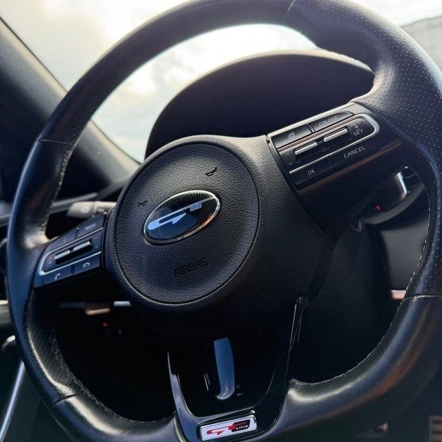 Kia Stinger  2021