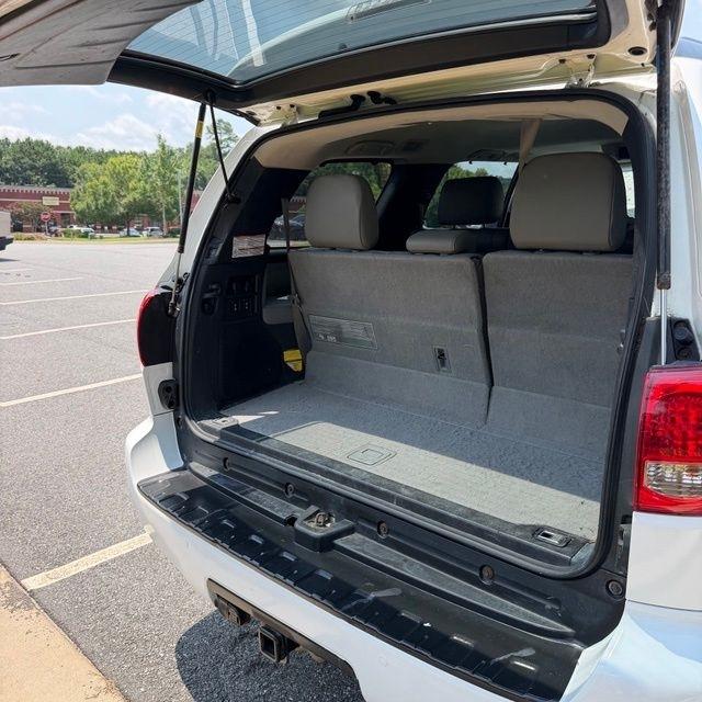 Toyota Sequoia  2017