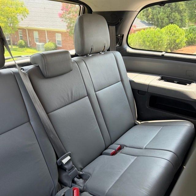 Toyota Sequoia  2017