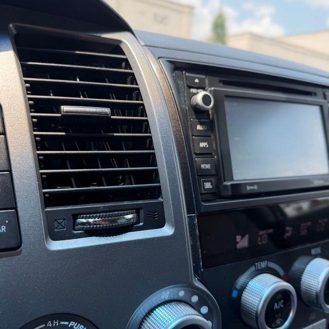 Toyota Sequoia  2017