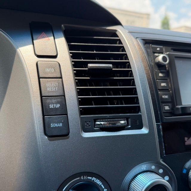 Toyota Sequoia  2017