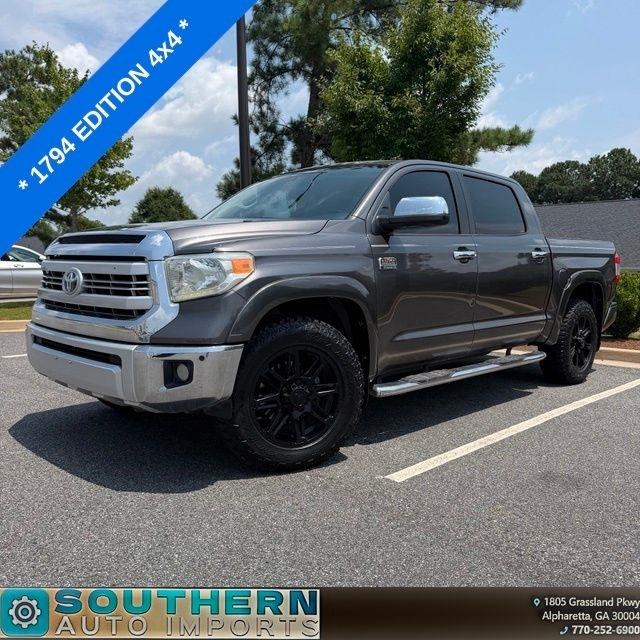 Toyota Tundra  2015
