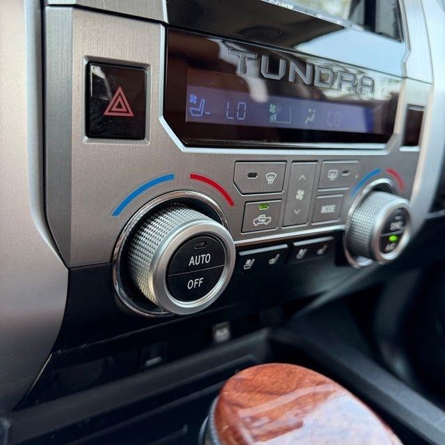 Toyota Tundra  2015