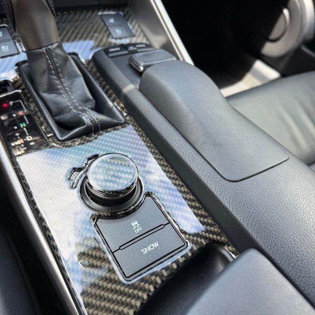 Lexus IS  2015