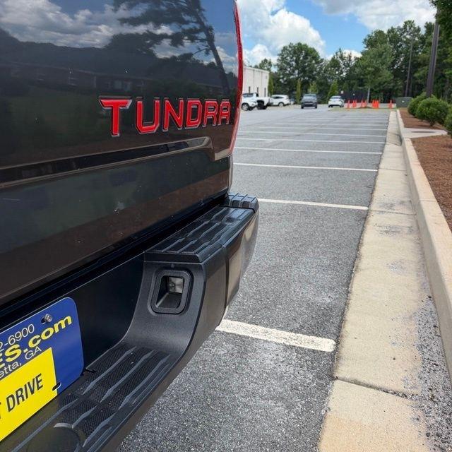 Toyota Tundra  2016
