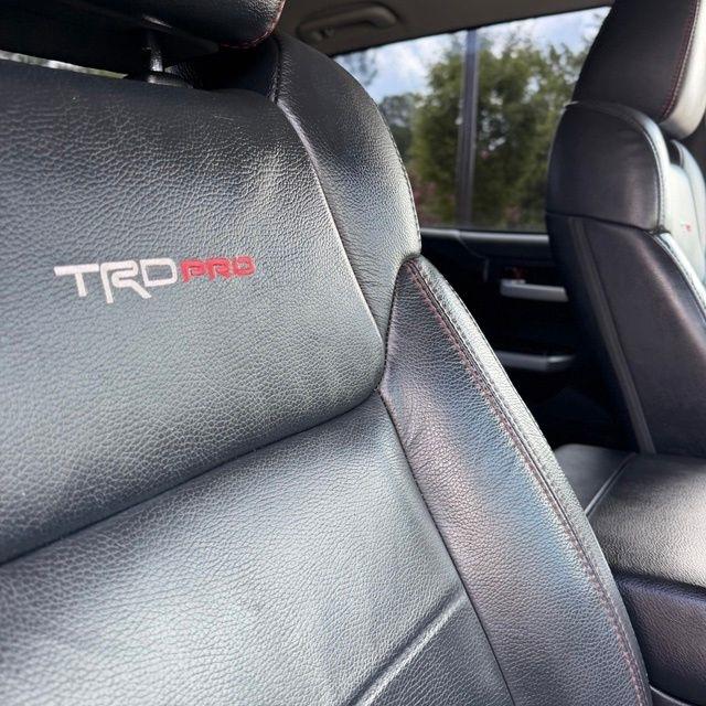 Toyota Tundra  2016