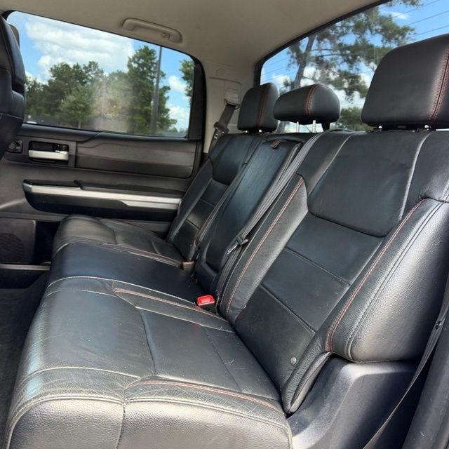 Toyota Tundra  2016
