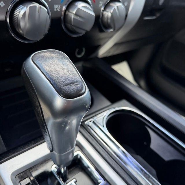 Toyota Tundra  2016