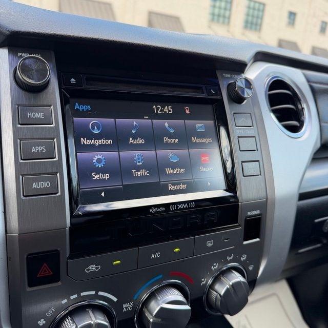 Toyota Tundra  2016