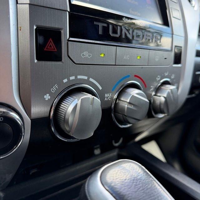 Toyota Tundra  2016