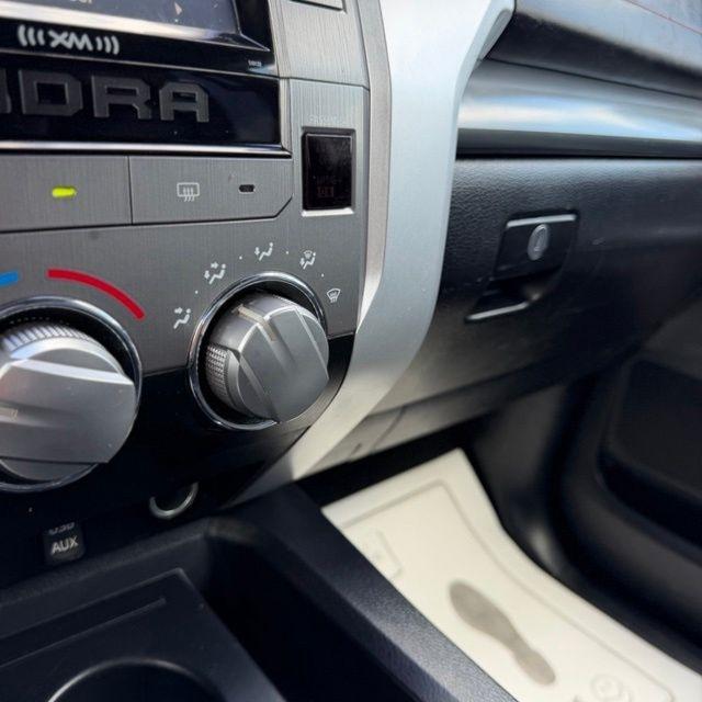 Toyota Tundra  2016