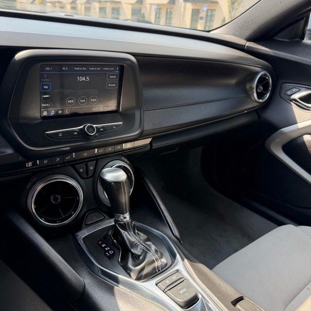 Chevrolet Camaro  2019