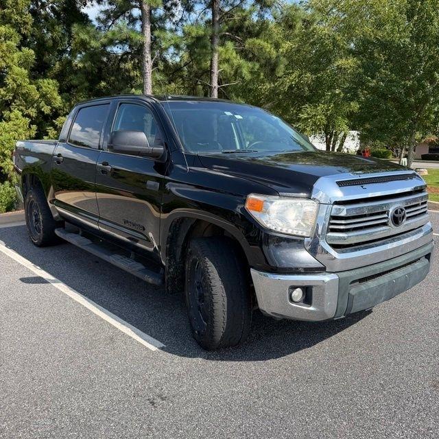 Toyota Tundra  2017