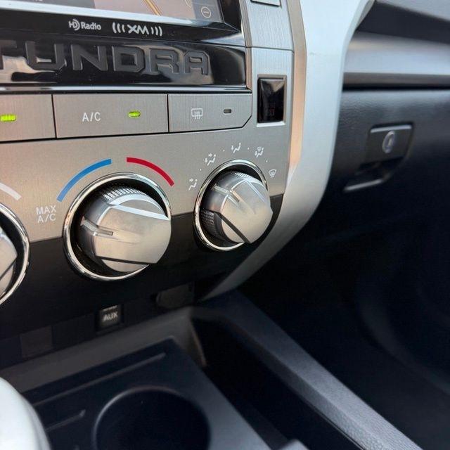 Toyota Tundra  2017