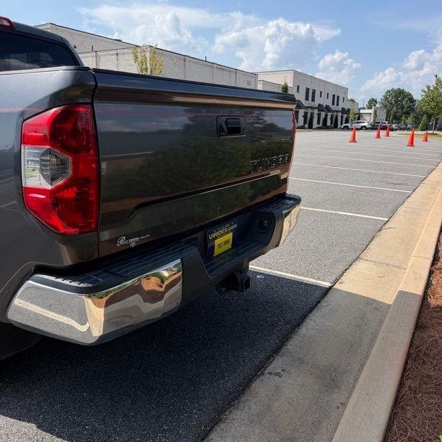 Toyota Tundra  2014