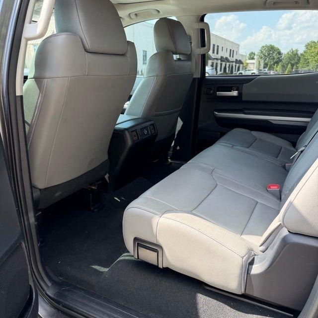 Toyota Tundra  2014