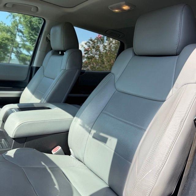Toyota Tundra  2014