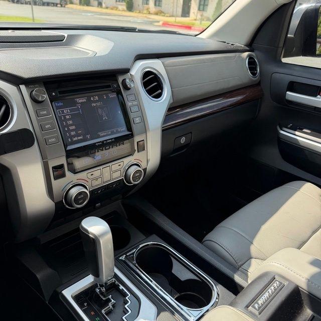 Toyota Tundra  2014