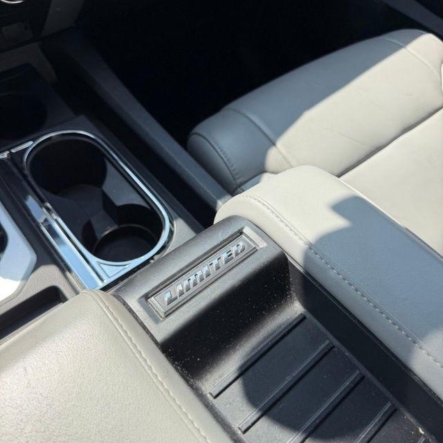 Toyota Tundra  2014