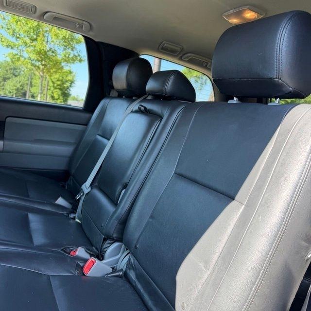 Toyota Sequoia  2015