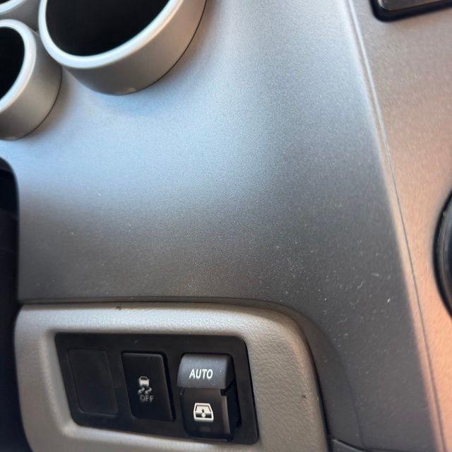 Toyota Sequoia  2015