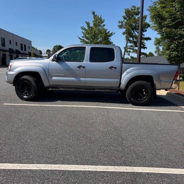 Toyota Tacoma  2014