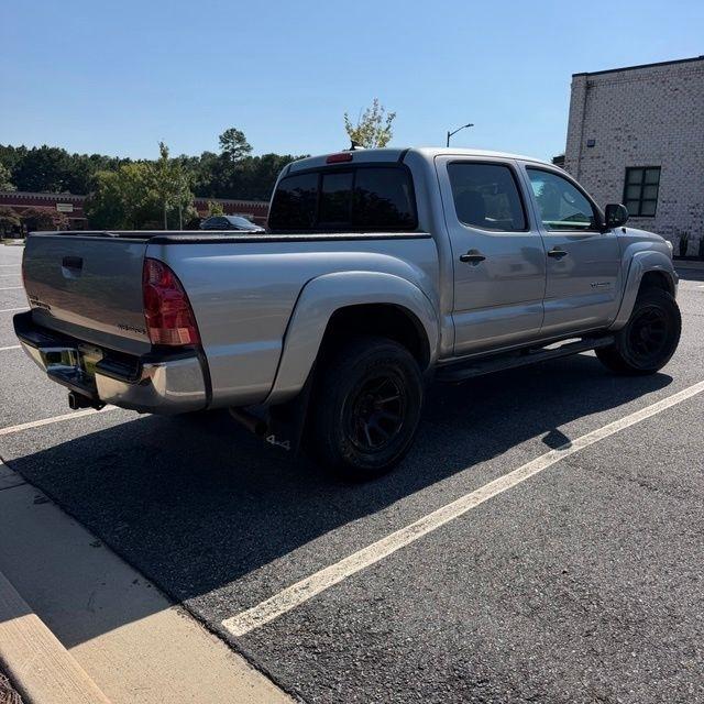 Toyota Tacoma  2014