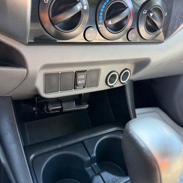 Toyota Tacoma  2014