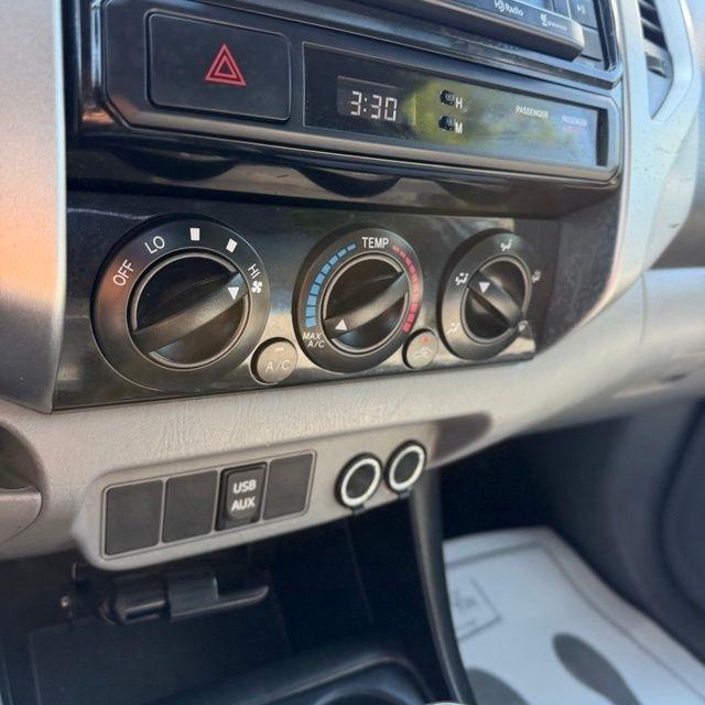 Toyota Tacoma  2014