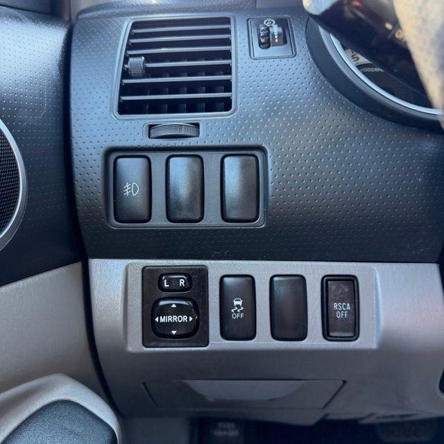 Toyota Tacoma  2014