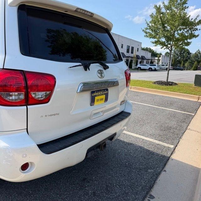 Toyota Sequoia  2013