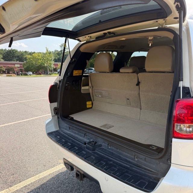 Toyota Sequoia  2013