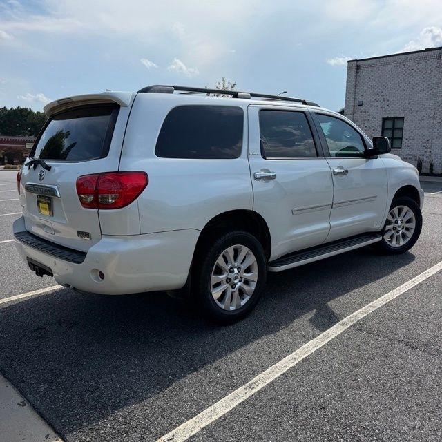 Toyota Sequoia  2013