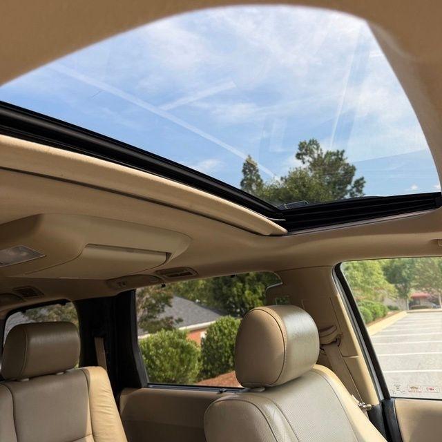 Toyota Sequoia  2013