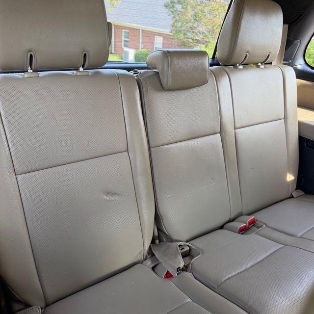 Toyota Sequoia  2013