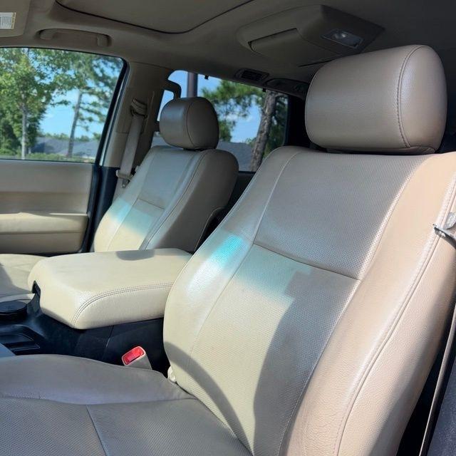 Toyota Sequoia  2013